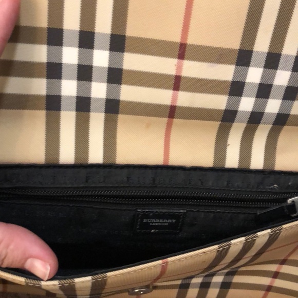 Burberry nylon shoulder bag - Picture 3 of 4